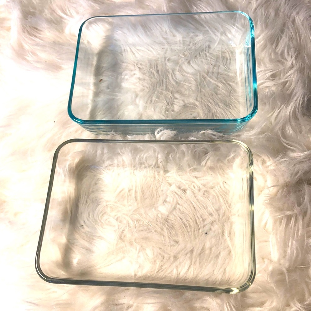 PYREX 7210 3 cup 750 ml Baking Dish Set of 2